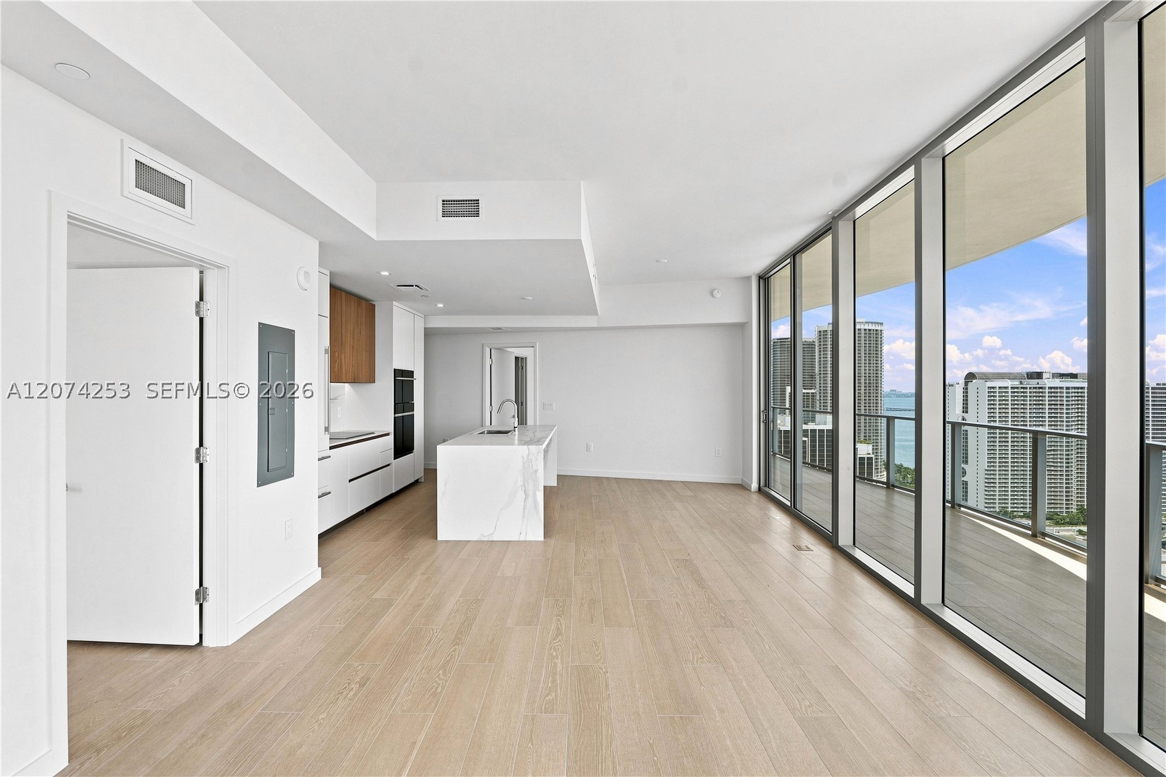 1400 Biscayne Blvd #3201 Miami, FL 33132
