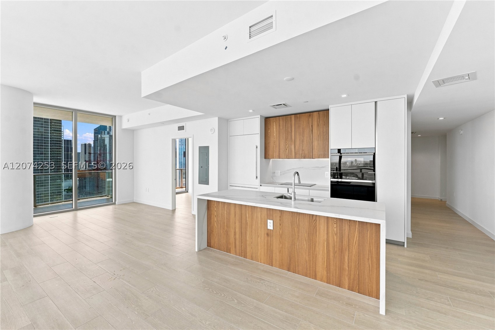 1400 Biscayne Blvd #3201 Miami, FL 33132