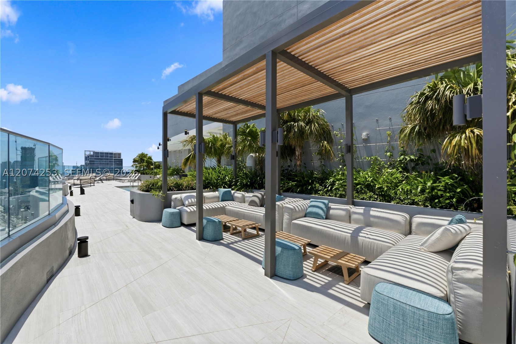 1400 Biscayne Blvd #3201 Miami, FL 33132