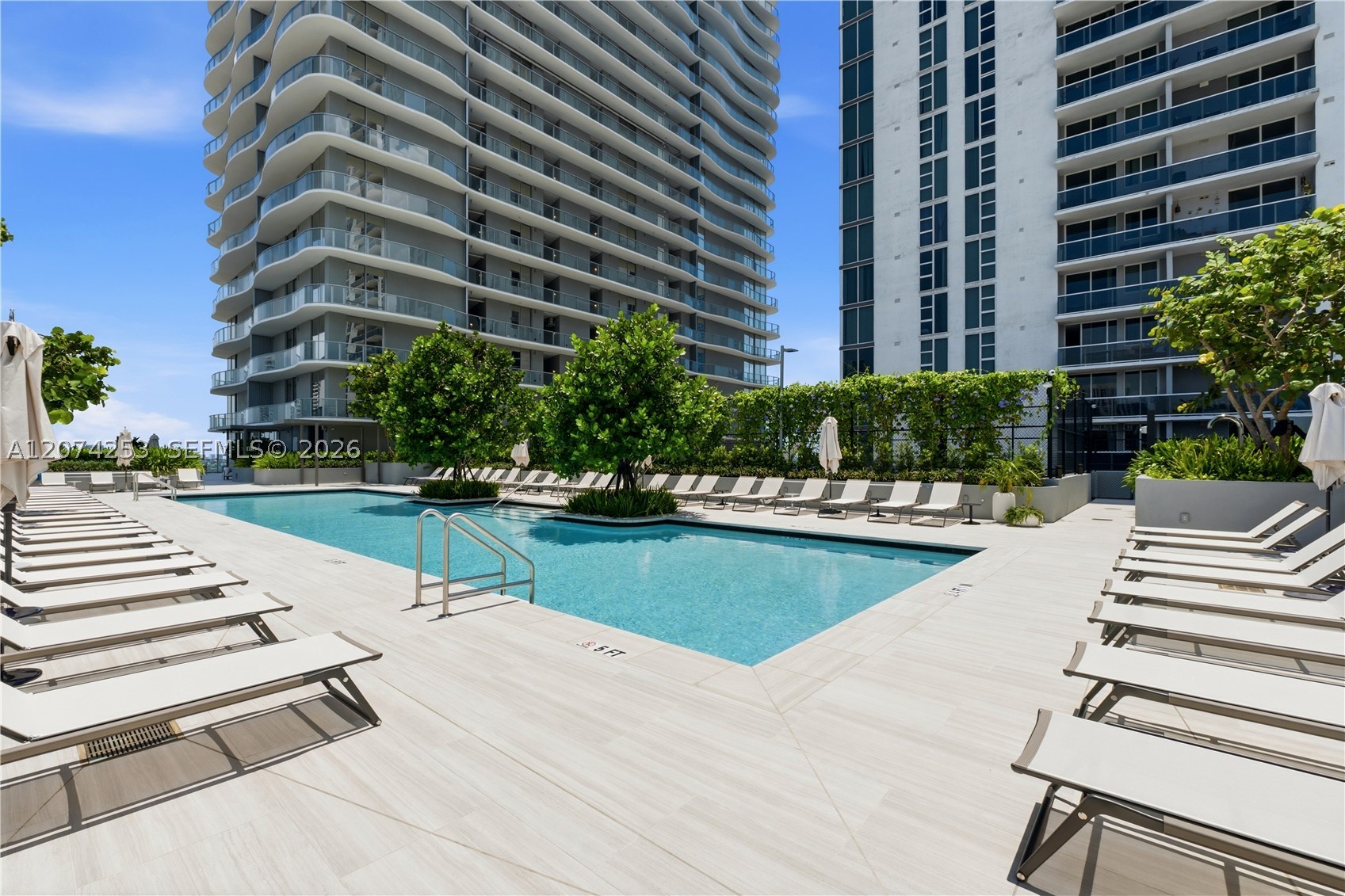 1400 Biscayne Blvd #3201 Miami, FL 33132