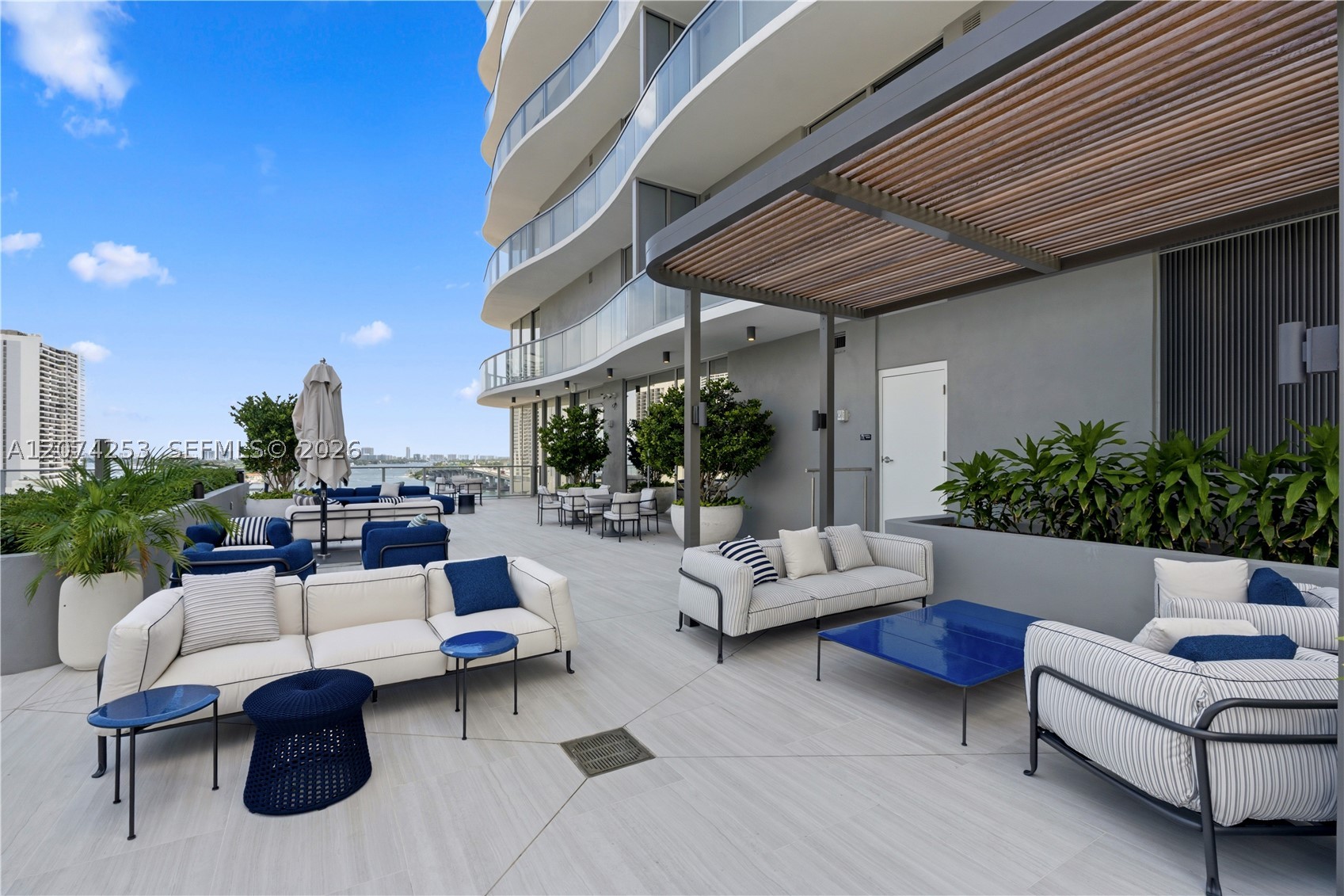 1400 Biscayne Blvd #3201 Miami, FL 33132