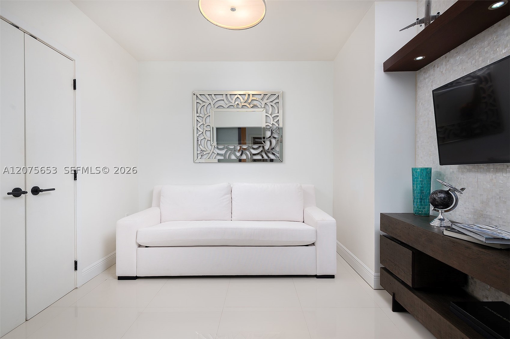 6799 Collins Ave #510 Miami Beach, FL 33141