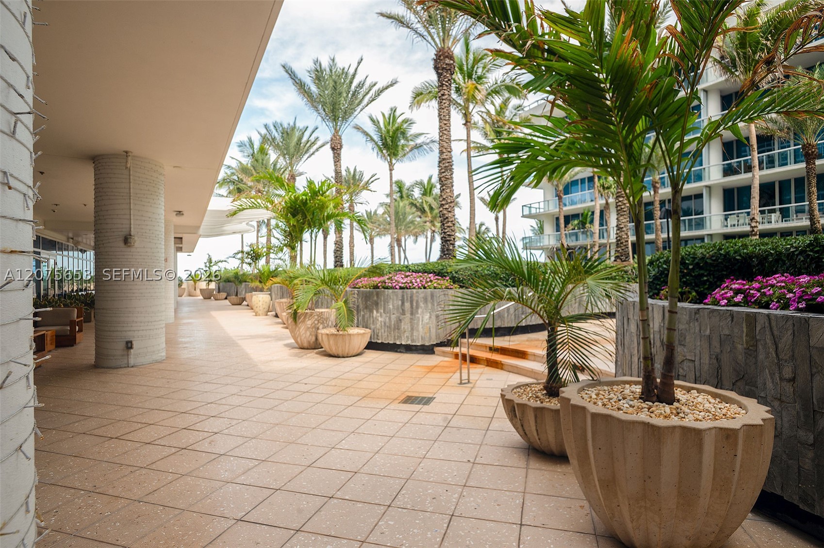 6799 Collins Ave #510 Miami Beach, FL 33141
