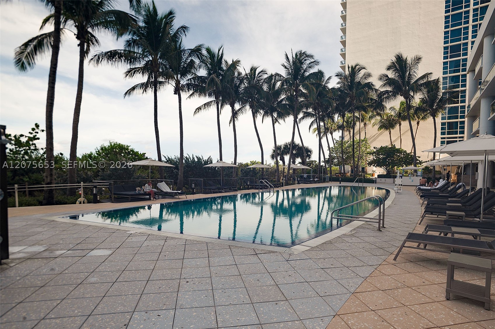 6799 Collins Ave #510 Miami Beach, FL 33141