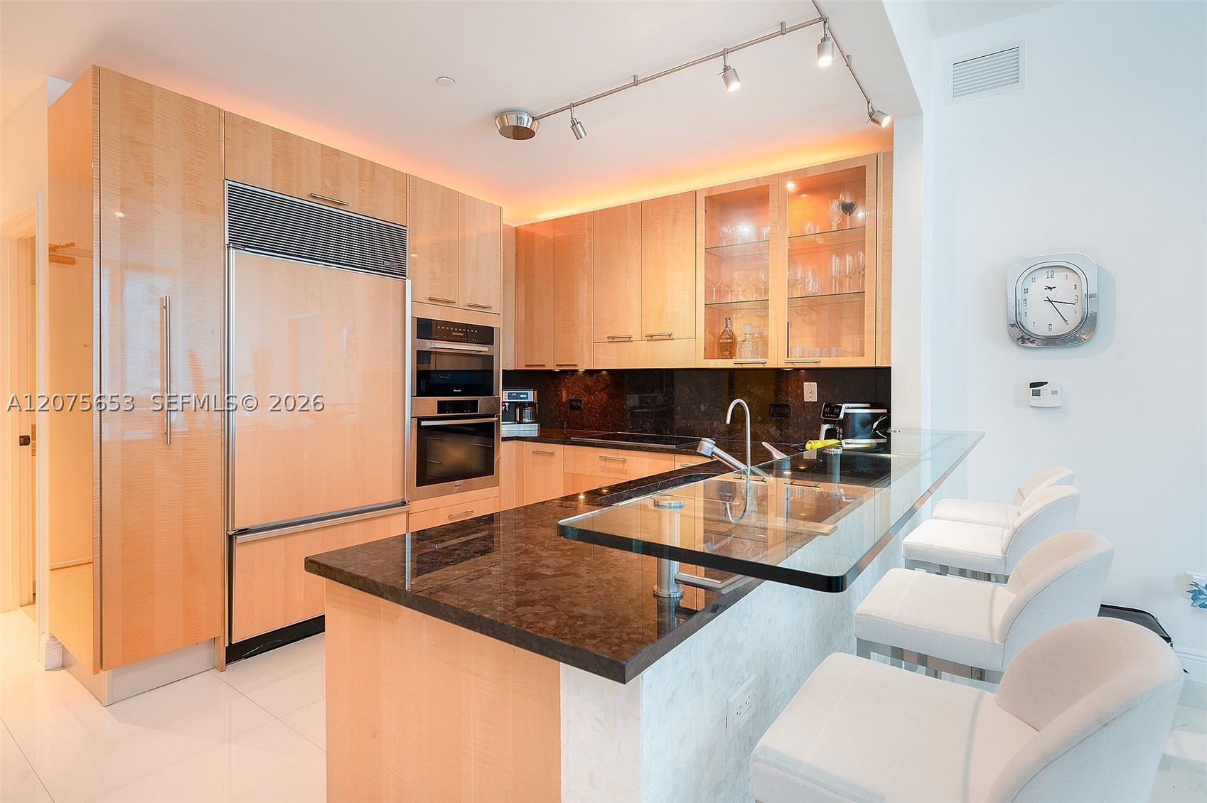 6799 Collins Ave #510 Miami Beach, FL 33141
