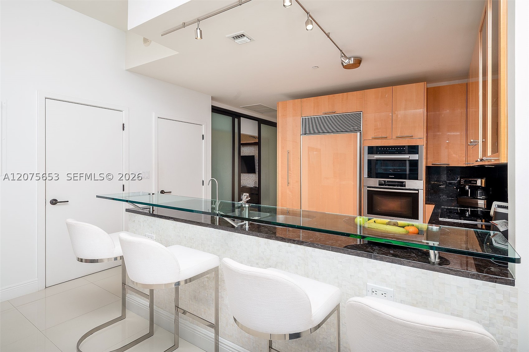 6799 Collins Ave #510 Miami Beach, FL 33141