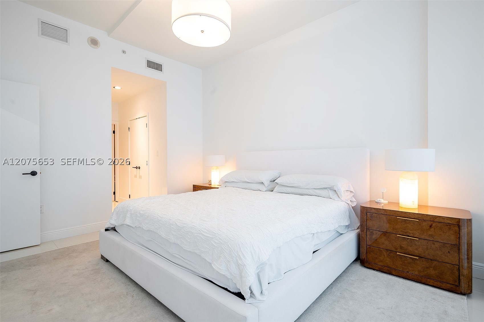 6799 Collins Ave #510 Miami Beach, FL 33141