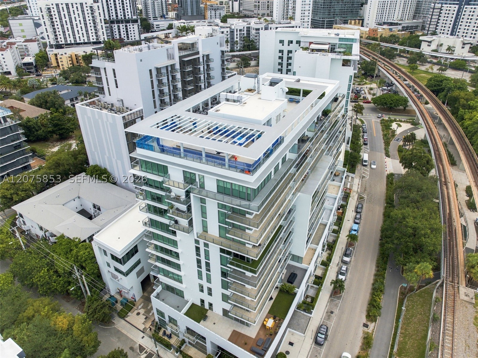 1600 SW 1st Ave #1103 Miami, FL 33129