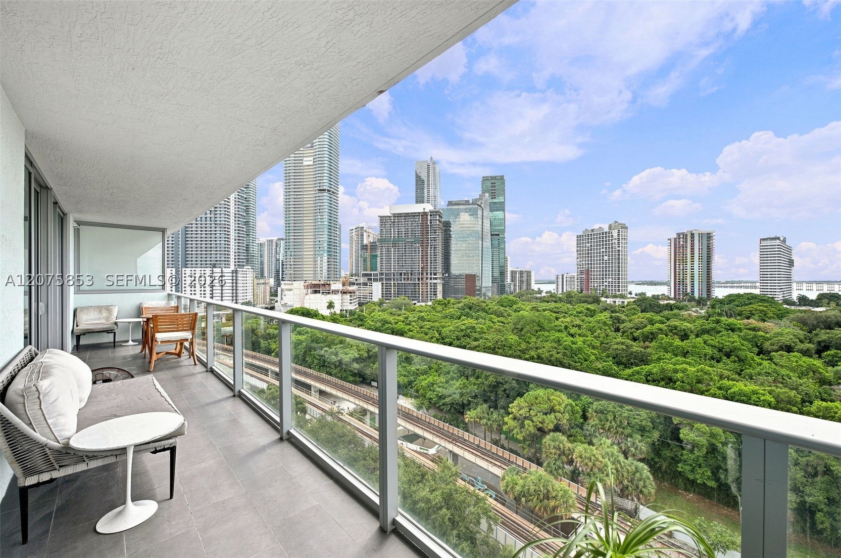1600 SW 1st Ave #1103 Miami, FL 33129