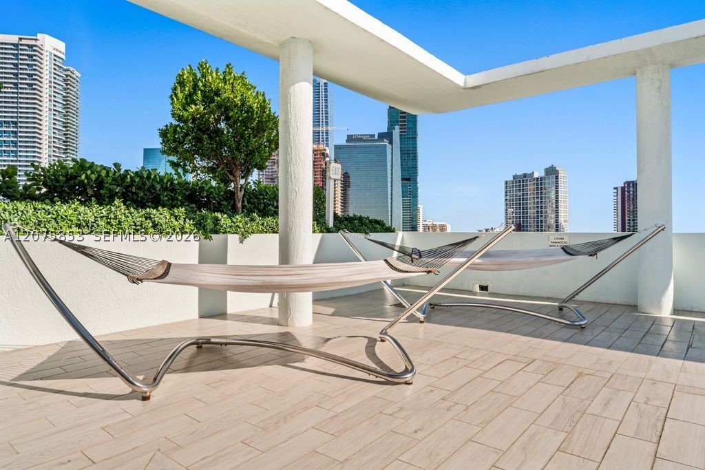 1600 SW 1st Ave #1103 Miami, FL 33129