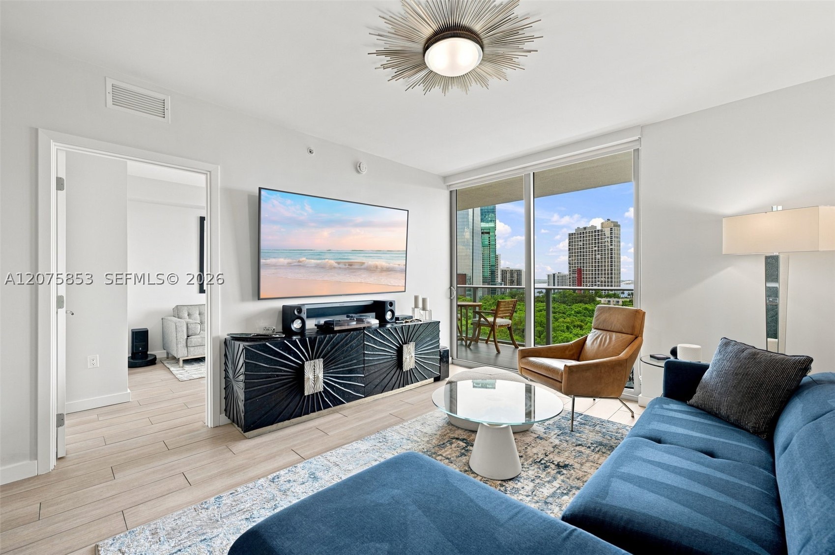1600 SW 1st Ave #1103 Miami, FL 33129