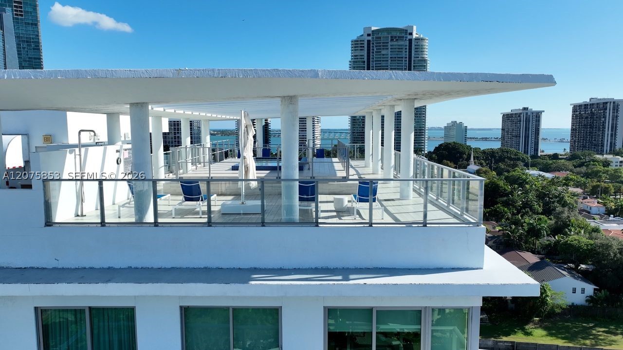 1600 SW 1st Ave #1103 Miami, FL 33129