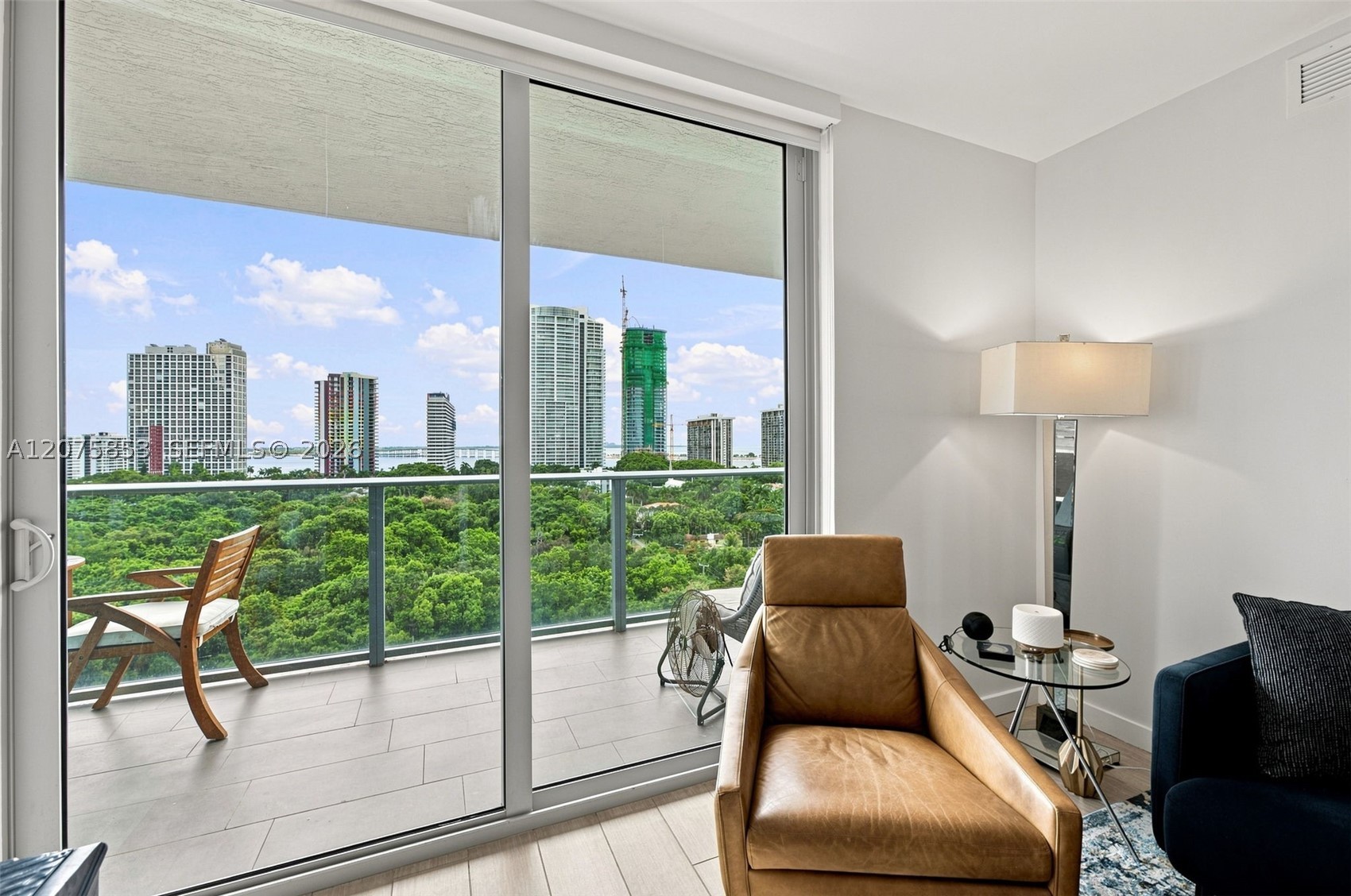 1600 SW 1st Ave #1103 Miami, FL 33129