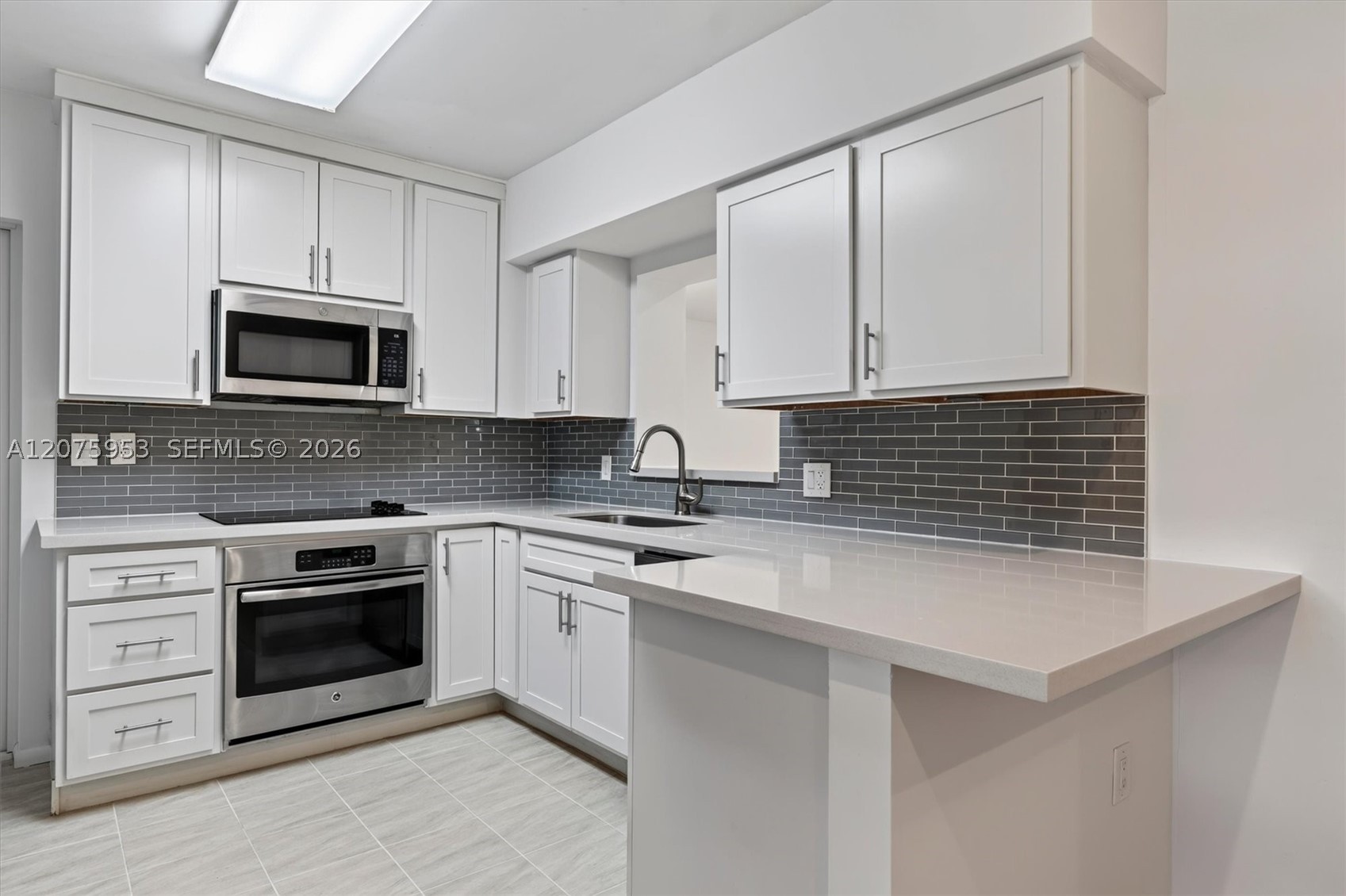 6629 SW 65th St South Miami, FL 33143