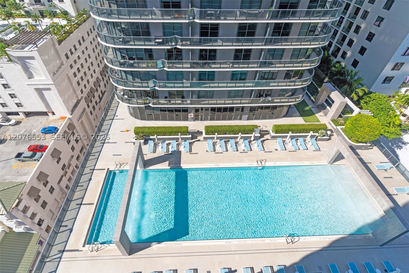 45 SW 9th St #1706 Miami, FL 33130