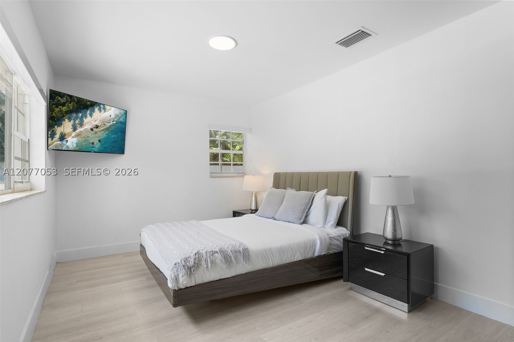 1308 Seabreeze Blvd Fort Lauderdale, FL 33316