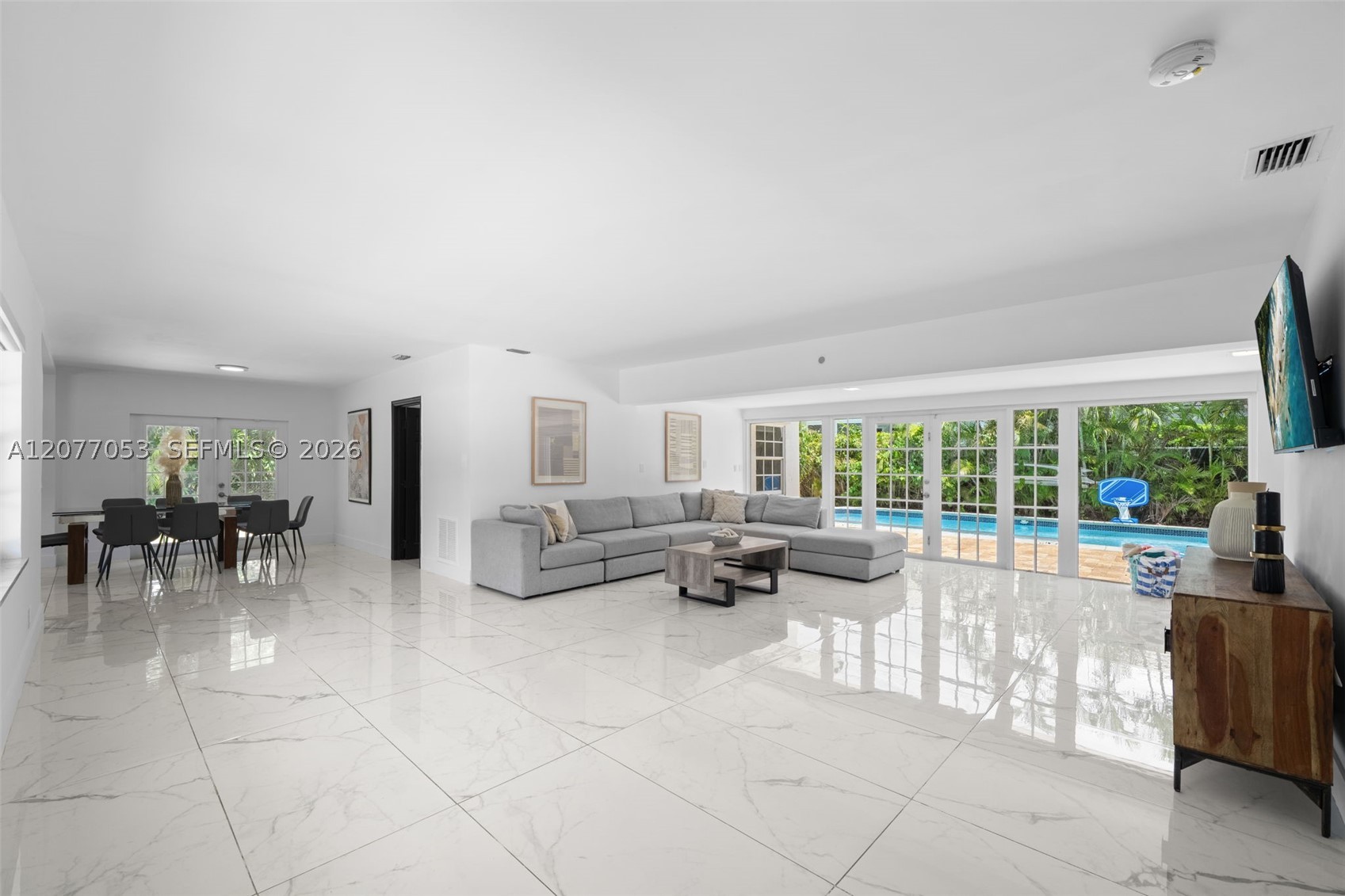 1308 Seabreeze Blvd Fort Lauderdale, FL 33316