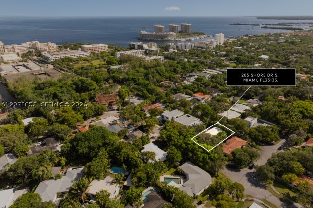 205 S Shore Dr S Miami, FL 33133