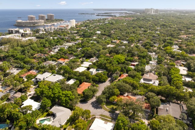 205 S Shore Dr S Miami, FL 33133