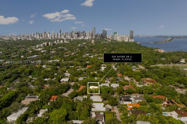 205 S Shore Dr S Miami, FL 33133