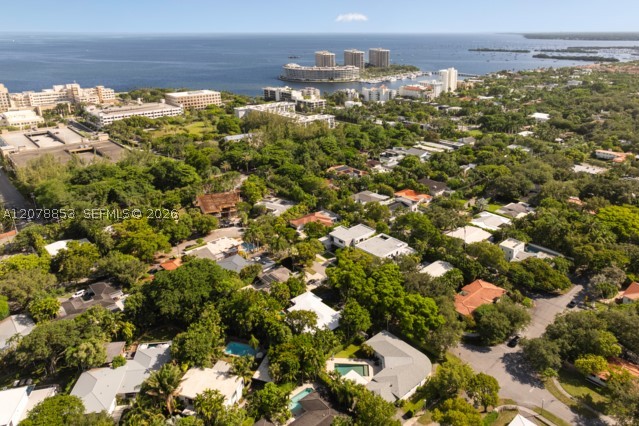 205 S Shore Dr S Miami, FL 33133