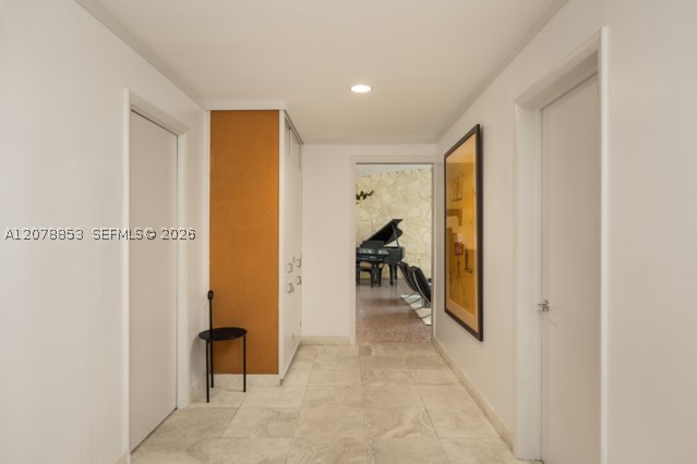 205 S Shore Dr S Miami, FL 33133