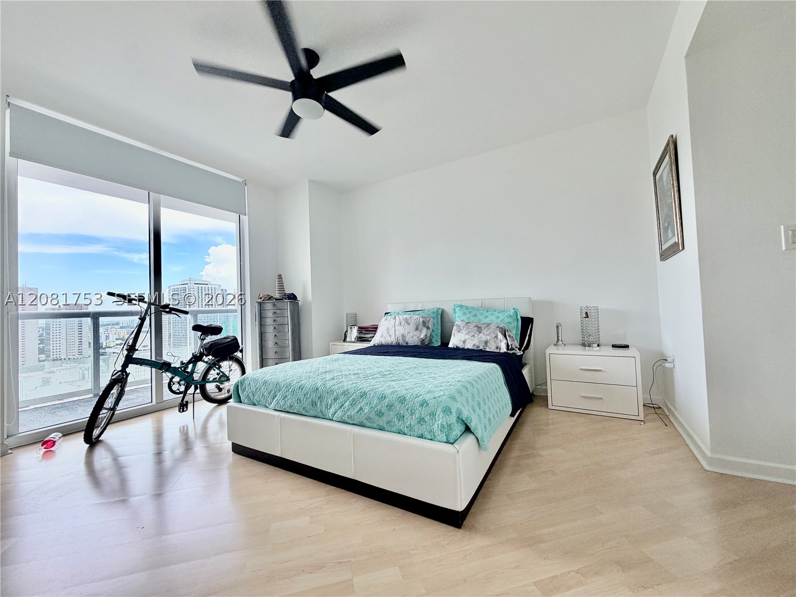image 50 Biscayne8