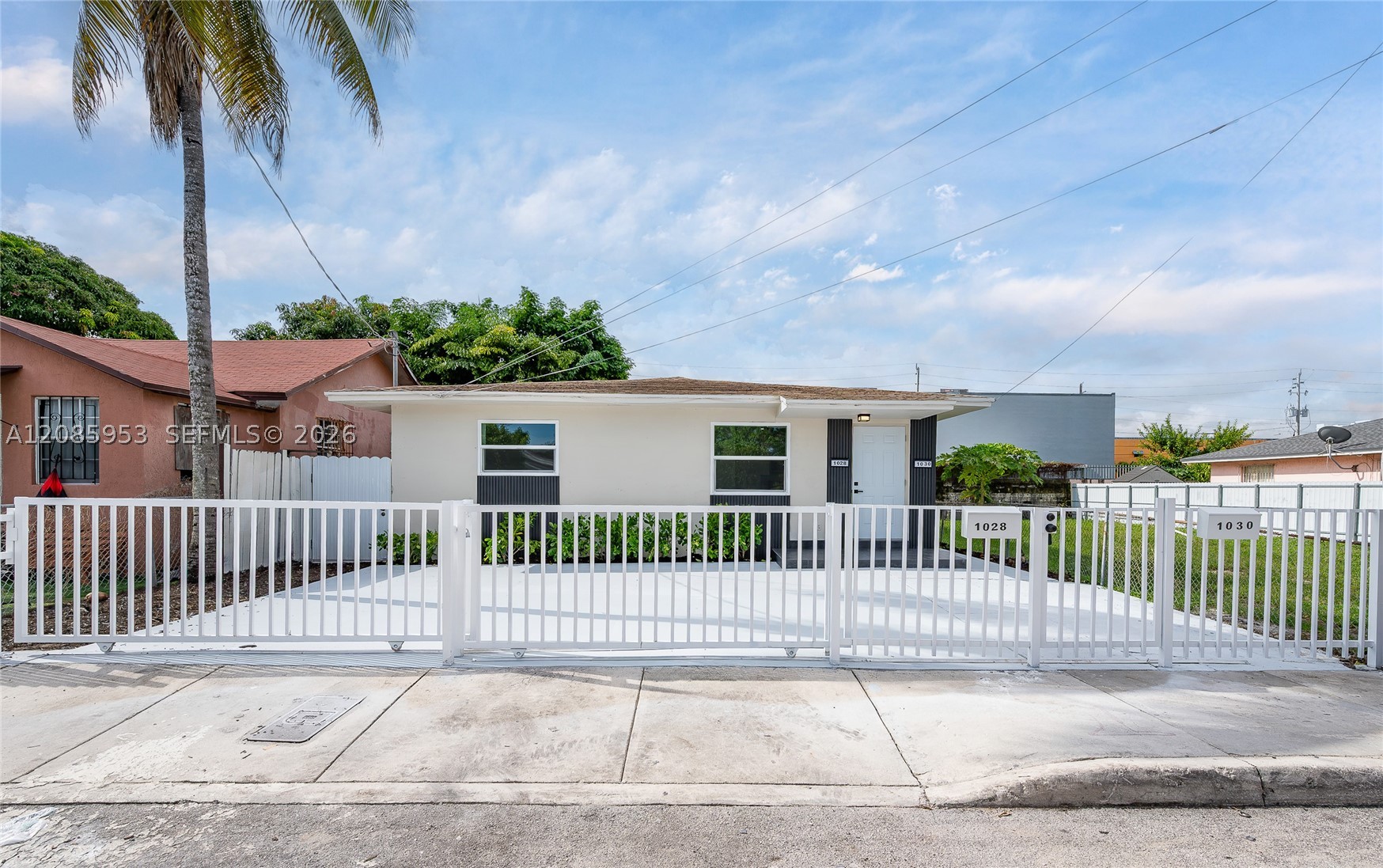 1028 NW 24th St