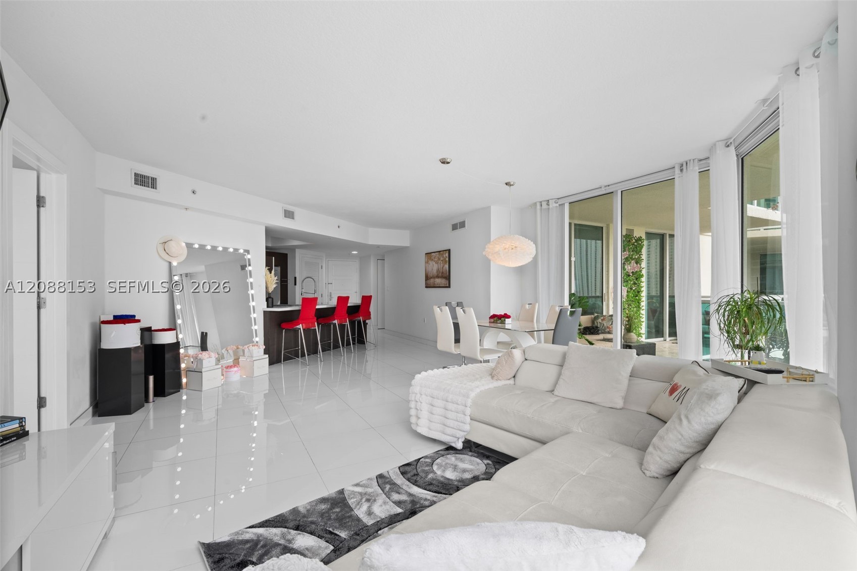 image St Tropez Sunny Isles9