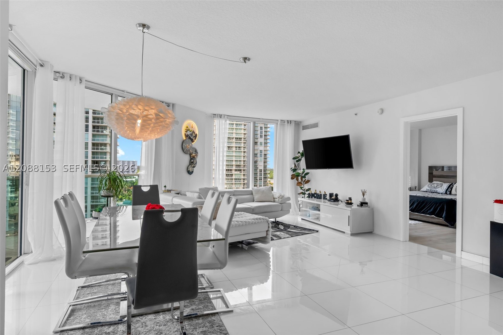 image St Tropez Sunny Isles11