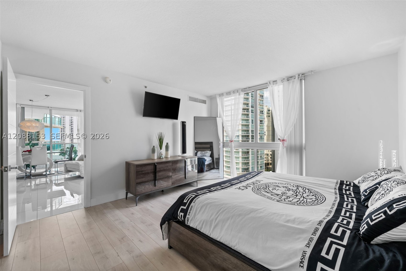 image St Tropez Sunny Isles14
