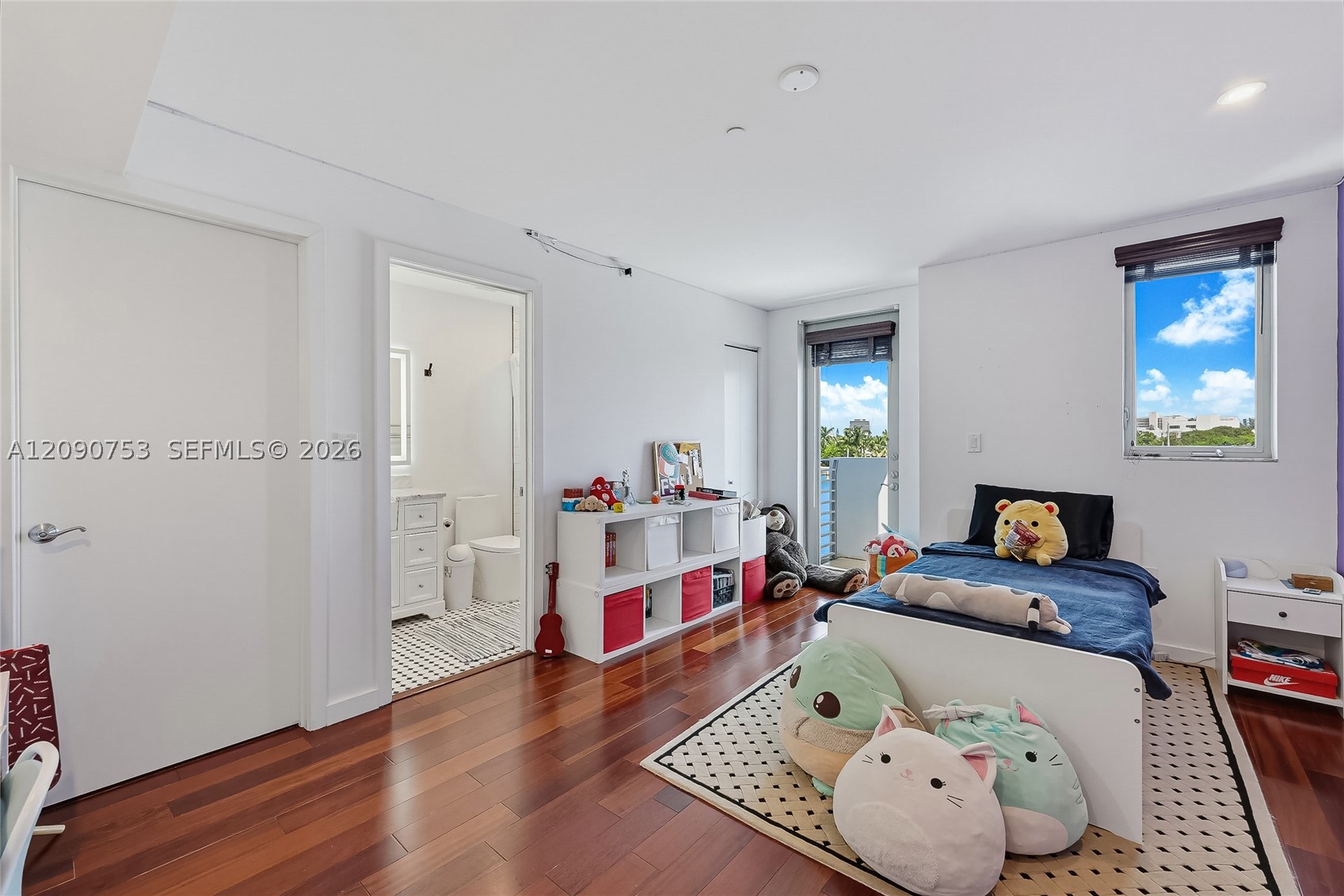 187/4 N Shore Dr #4 Miami Beach, FL 33141