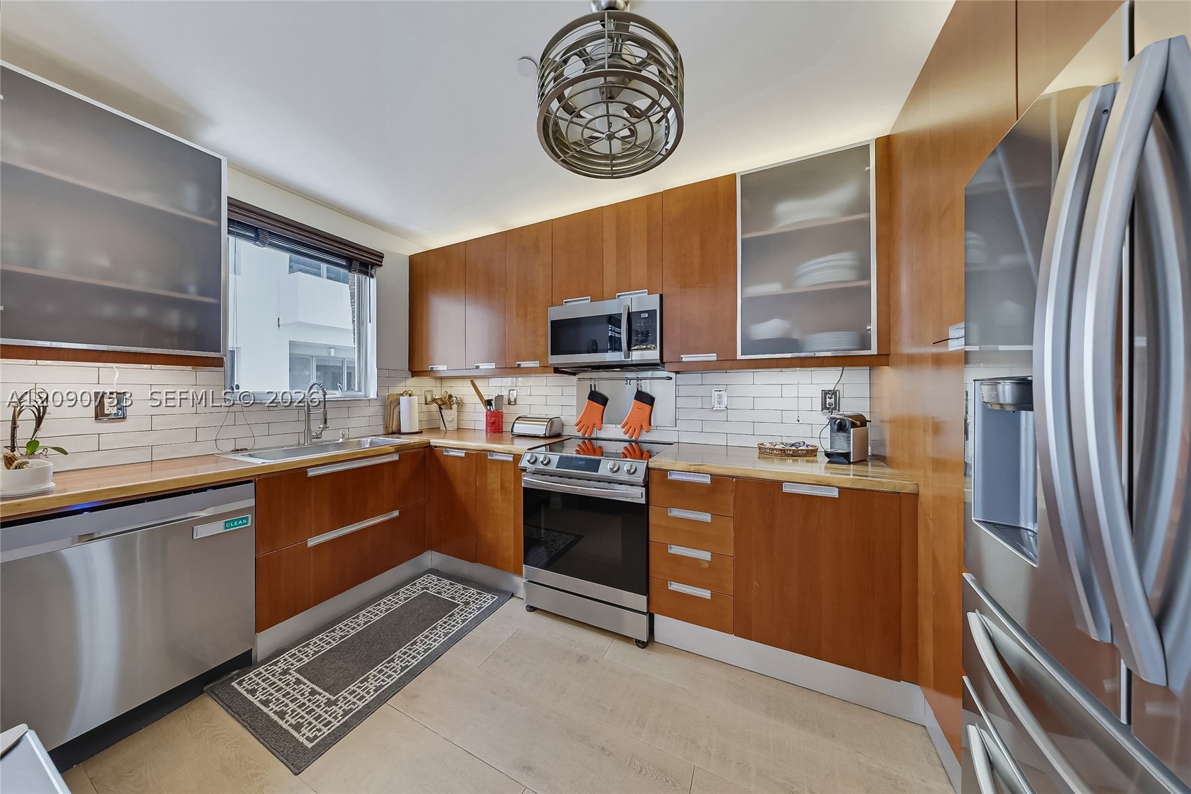 187/4 N Shore Dr #4 Miami Beach, FL 33141
