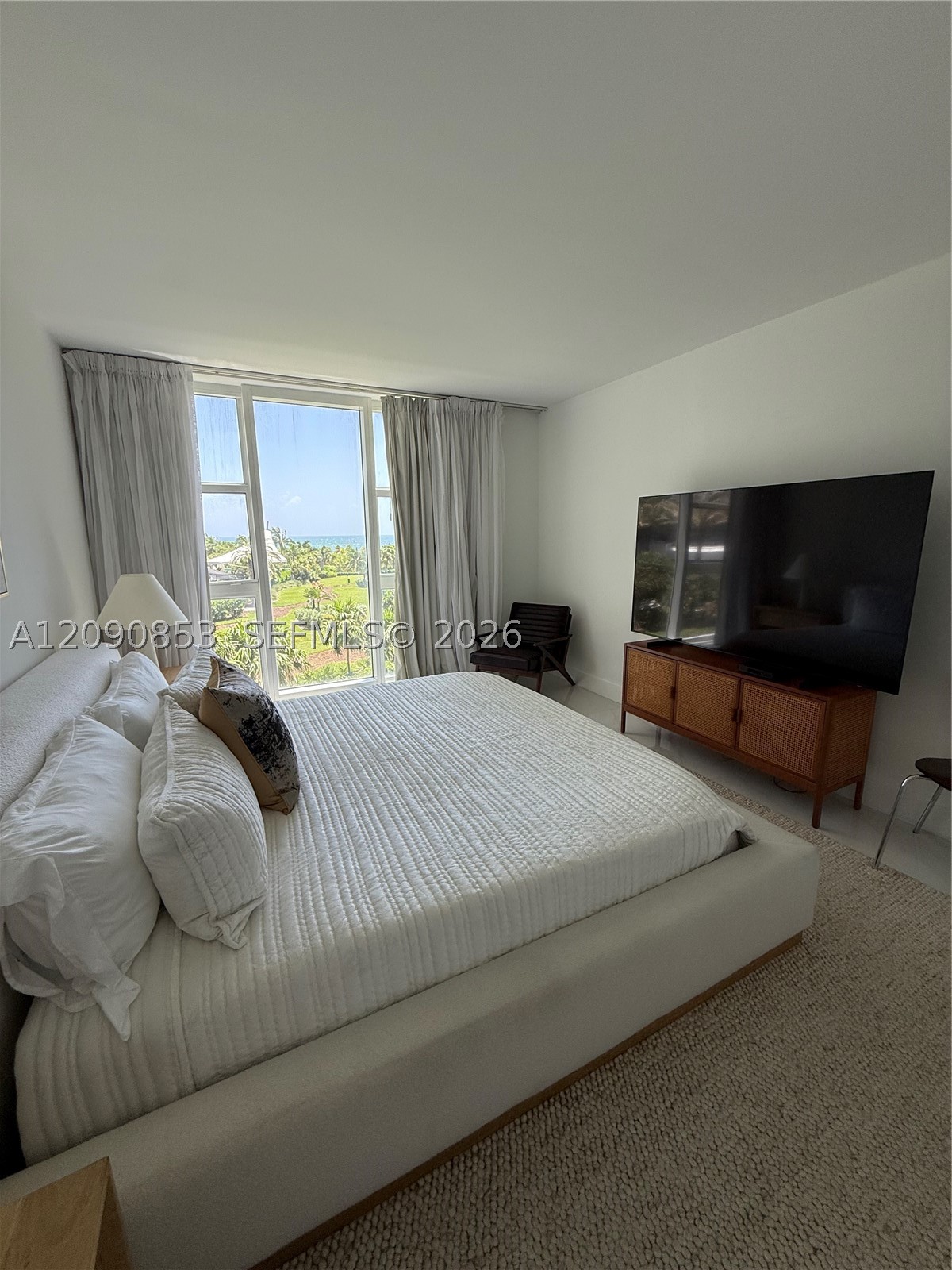 image Harbour House10