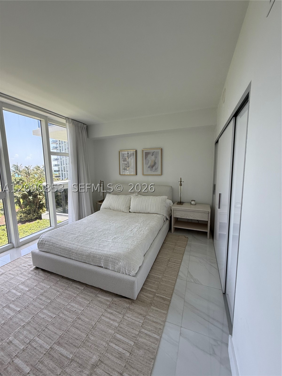 image Harbour House13