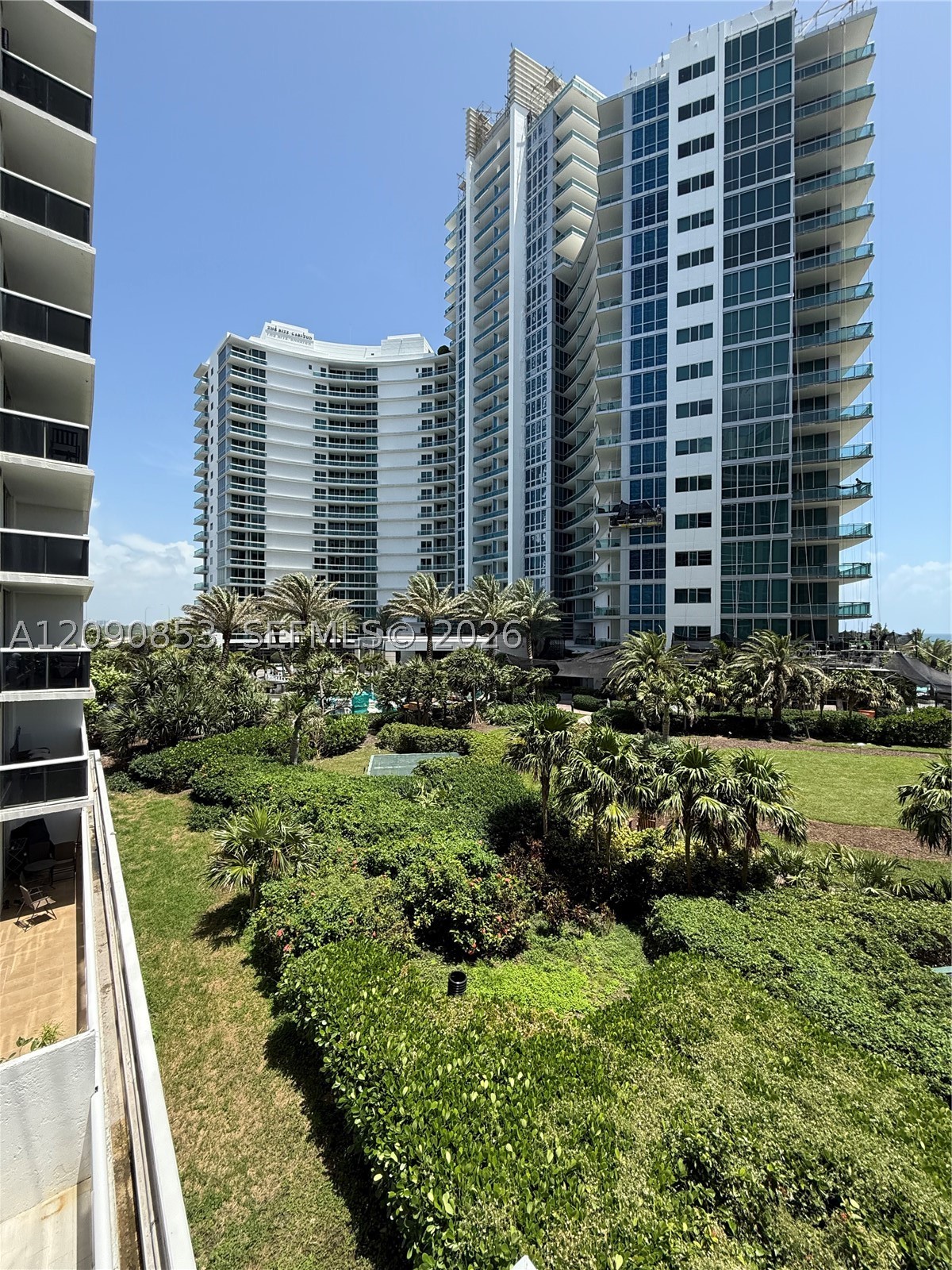 image Harbour House7