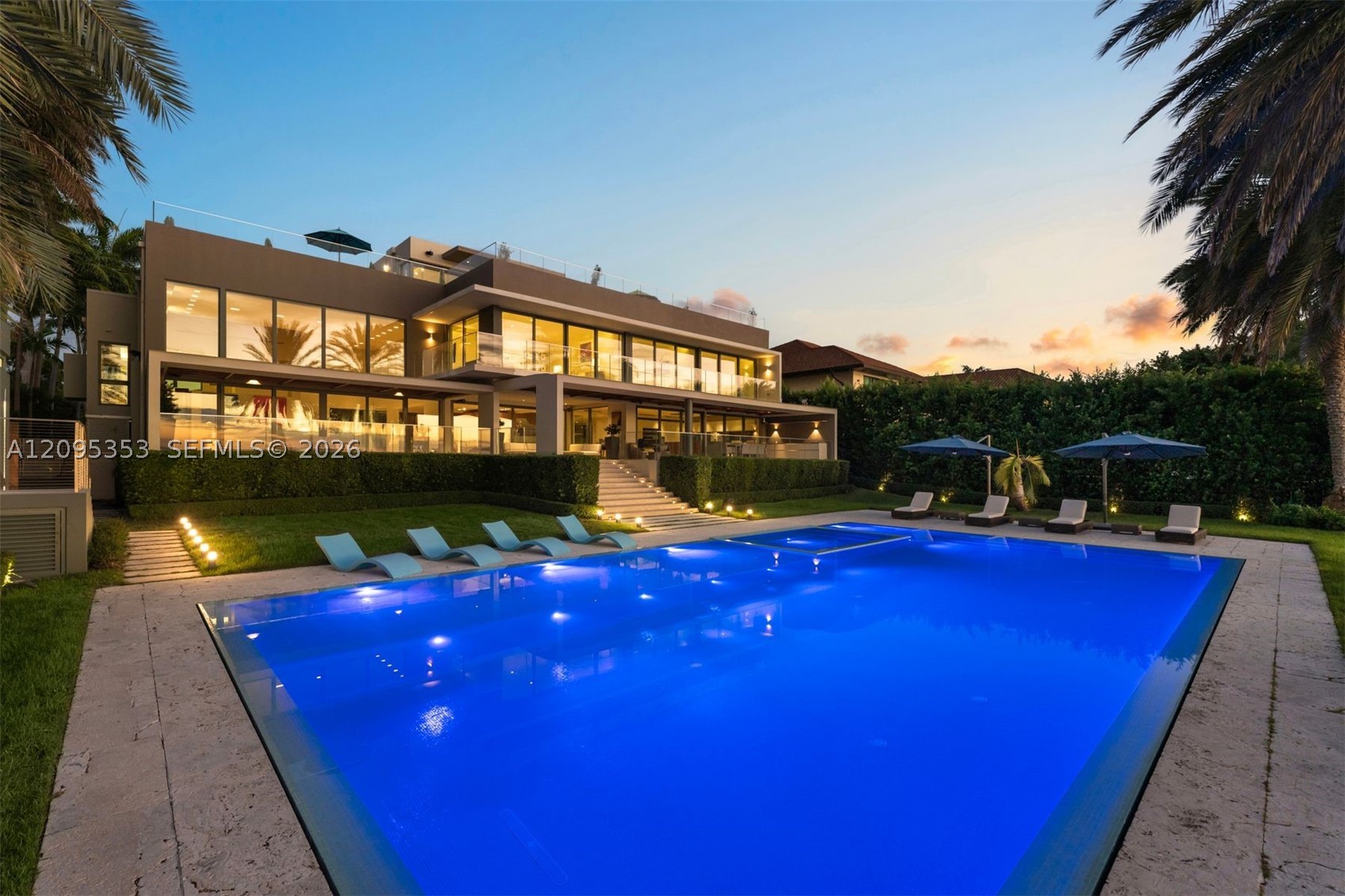 360 Harbor Dr Key Biscayne, FL 33149