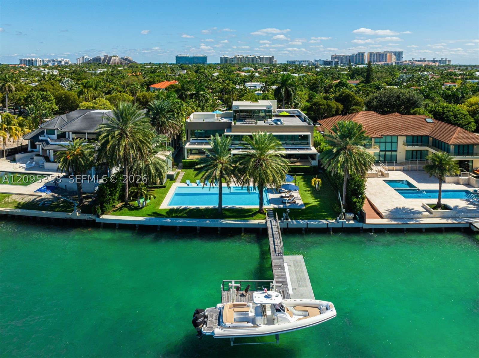 360 Harbor Dr Key Biscayne, FL 33149
