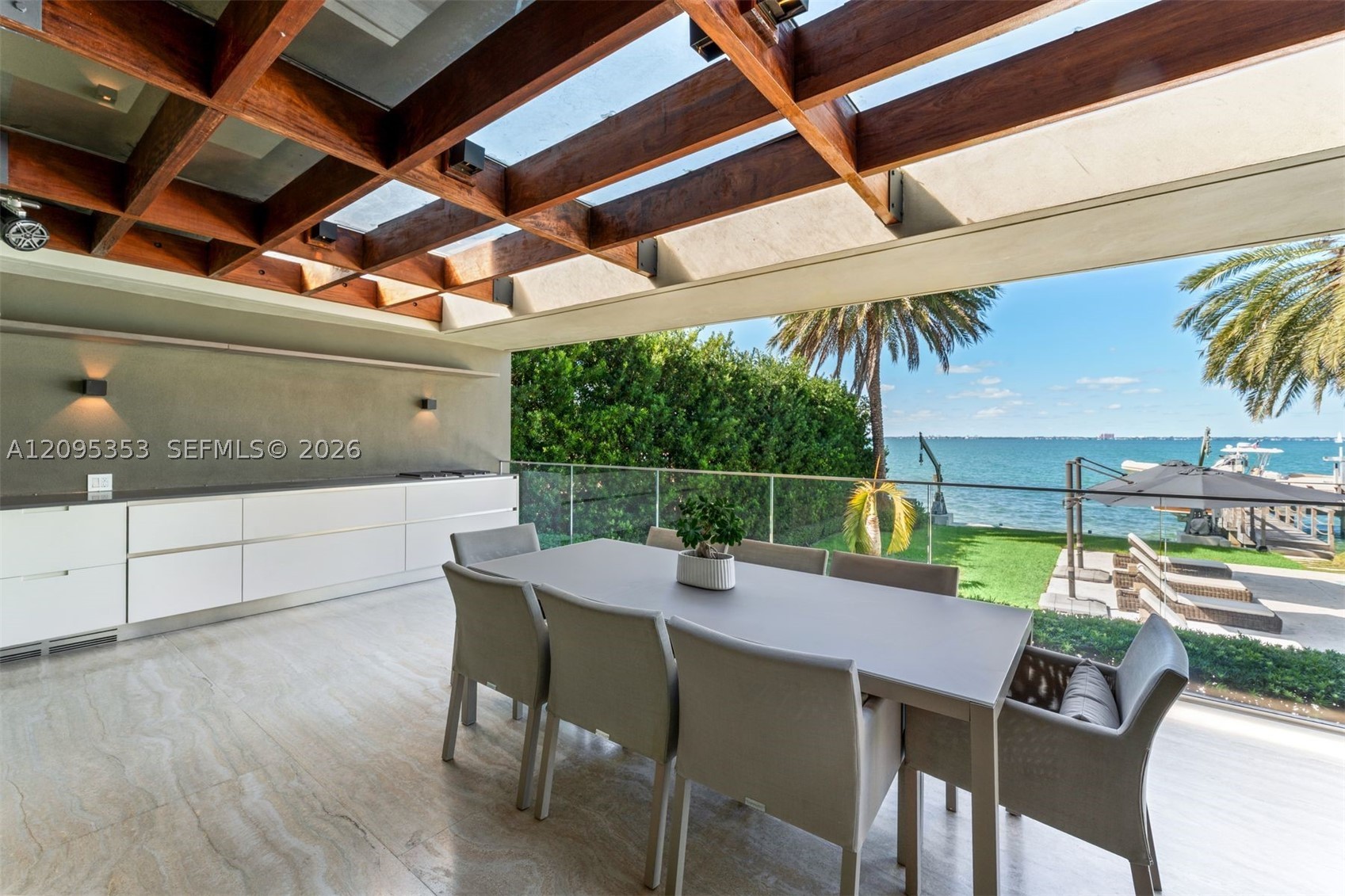 360 Harbor Dr Key Biscayne, FL 33149