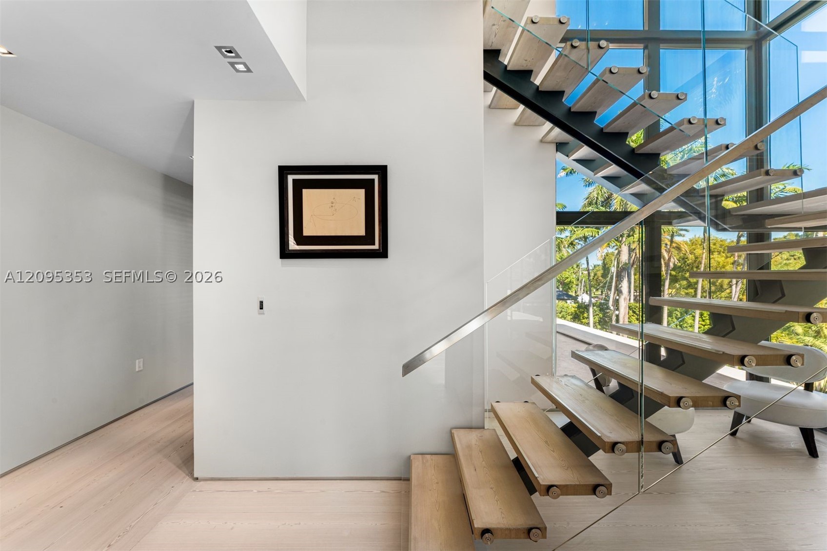 360 Harbor Dr Key Biscayne, FL 33149