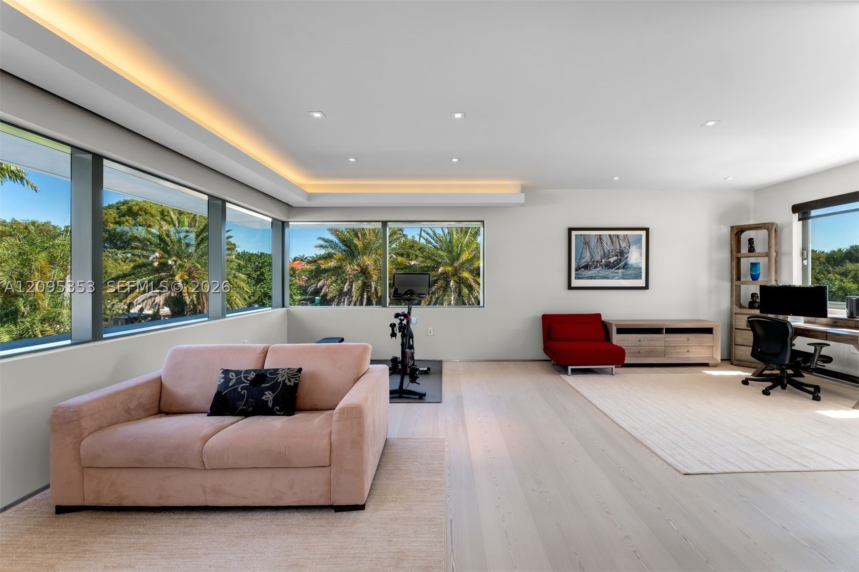 360 Harbor Dr Key Biscayne, FL 33149