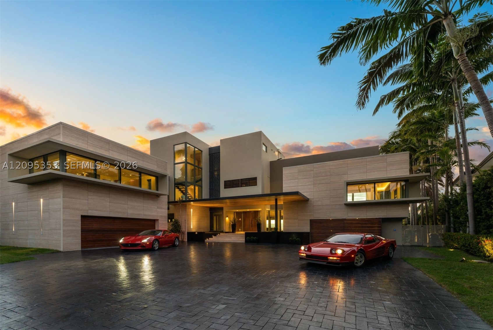 360 Harbor Dr Key Biscayne, FL 33149