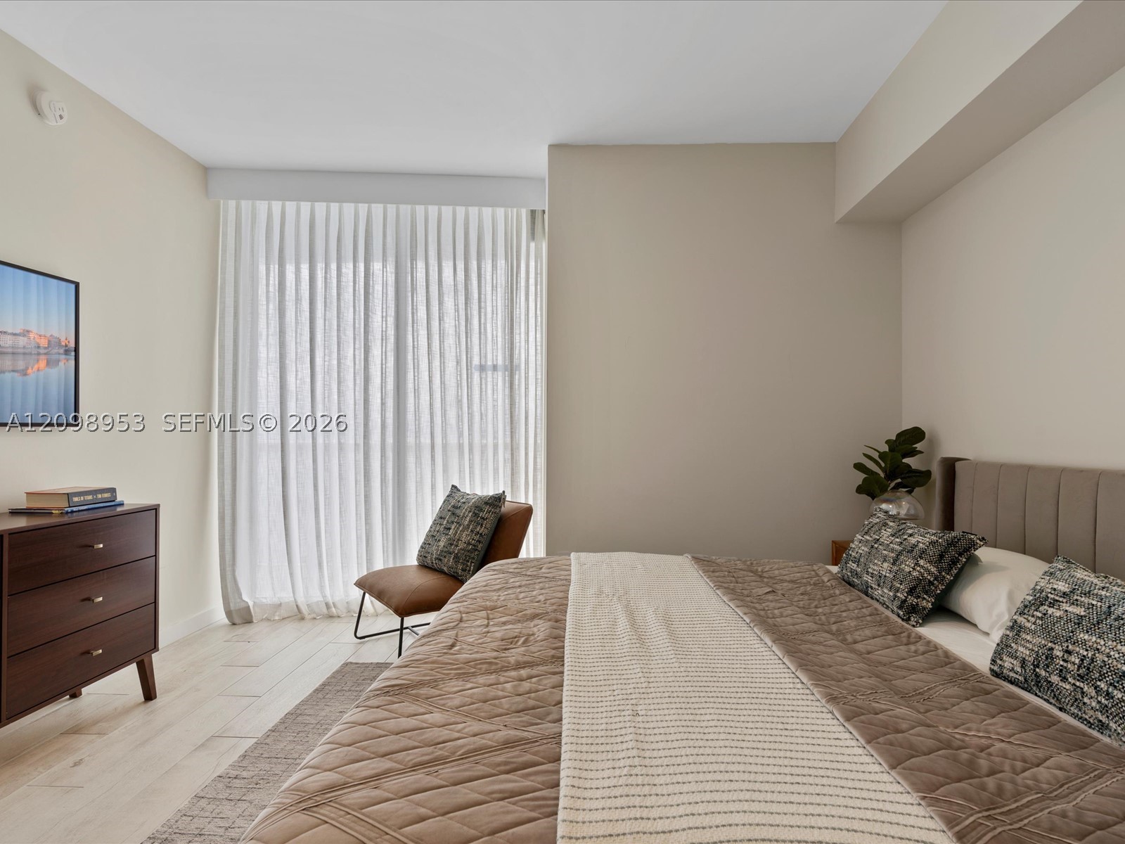 image Icon Brickell I18