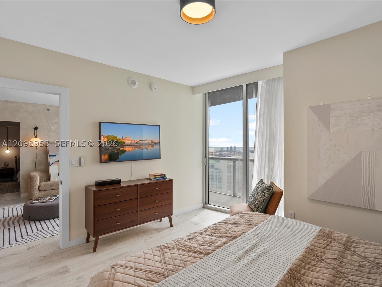 image Icon Brickell I19