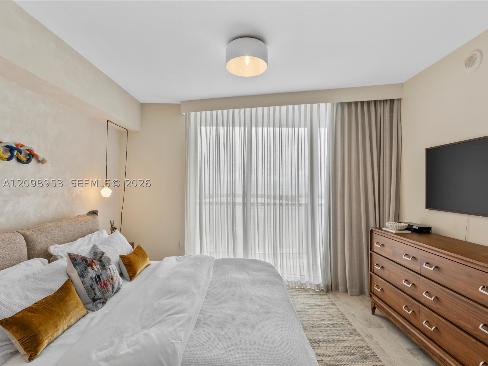 image Icon Brickell I26