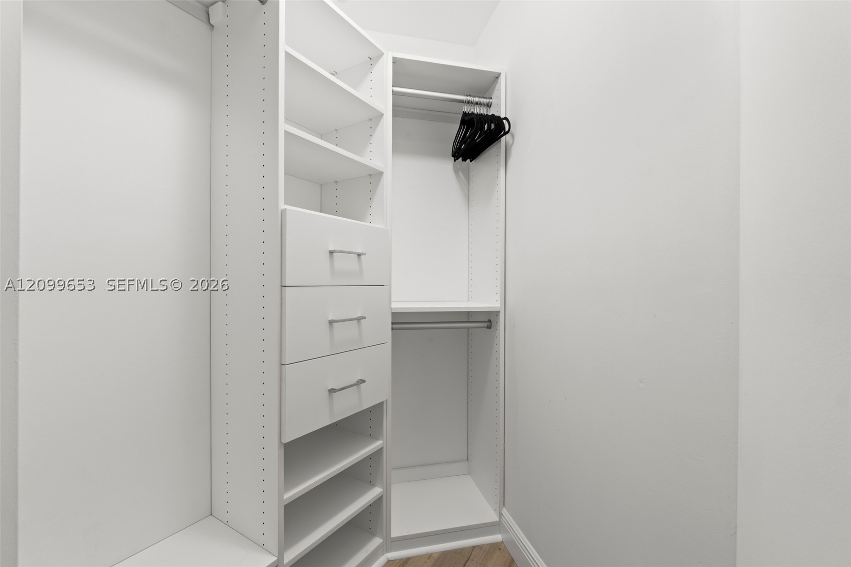 image Brickell Heights East15