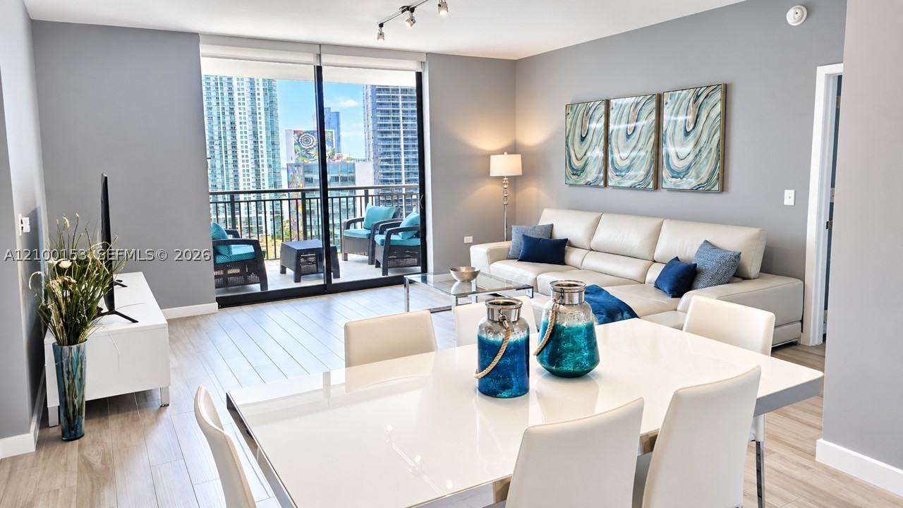 image Nine at Mary Brickell Village1