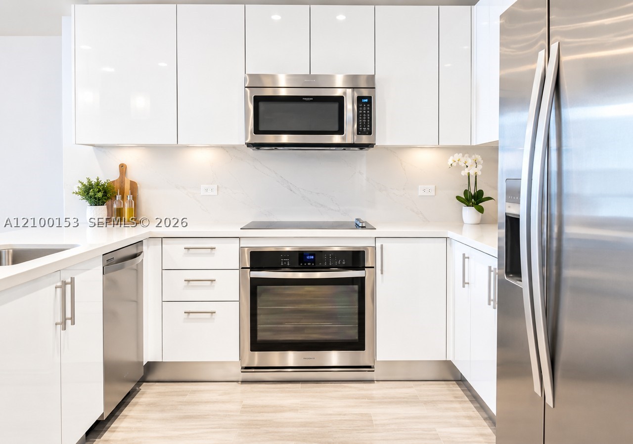 image Nine at Mary Brickell Village3