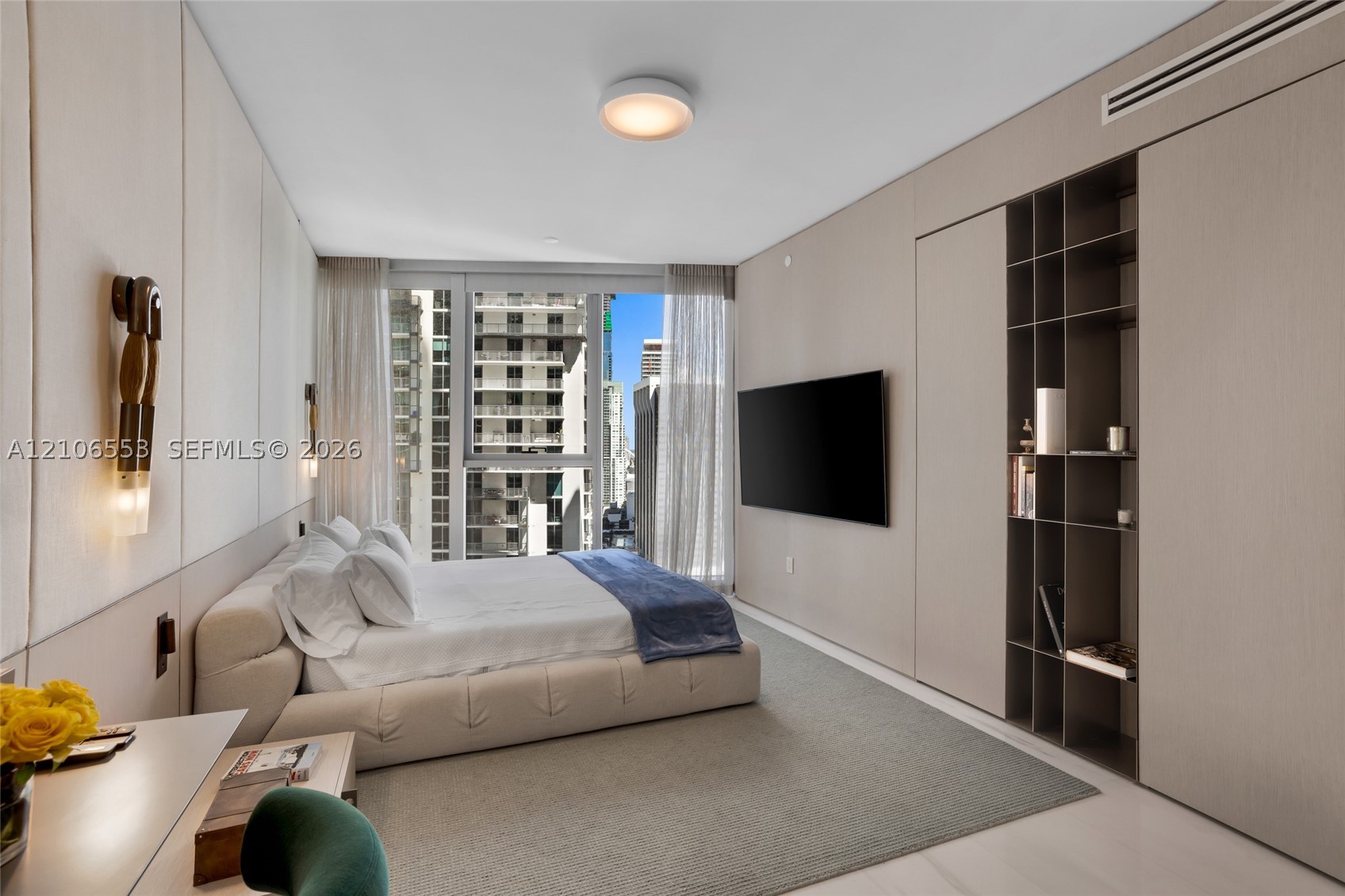 image Aston Martin Residences18