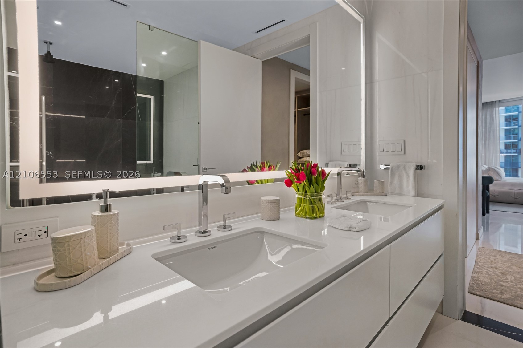 image Aston Martin Residences26